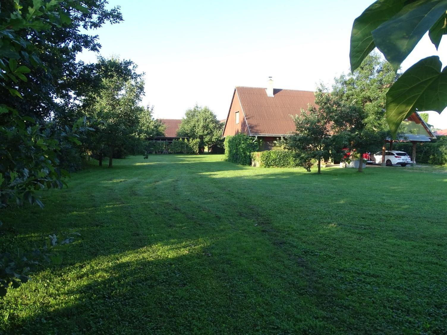 Penzion Pod Vapenkami Strážnice Bagian luar foto