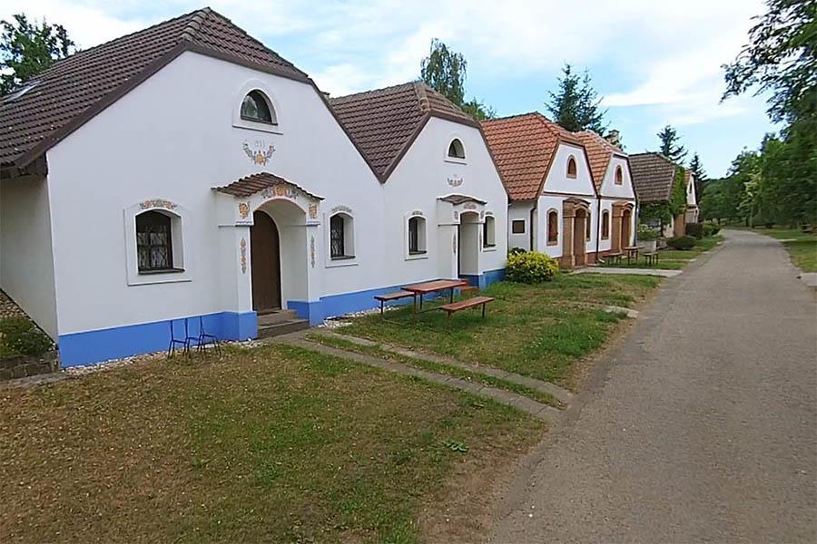 Penzion Pod Vapenkami Strážnice Bagian luar foto